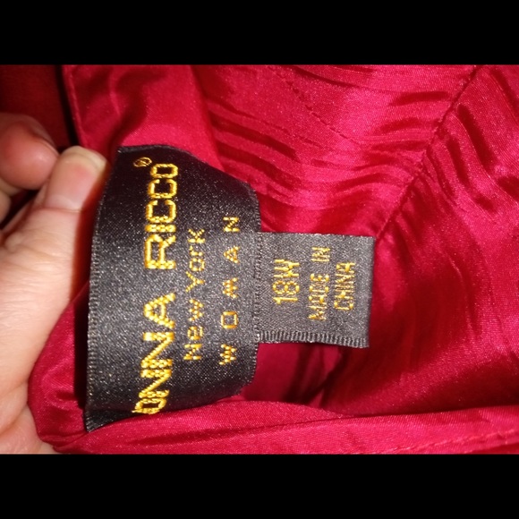 Gorgeous Ted cocktail dress. - Picture 4 of 14